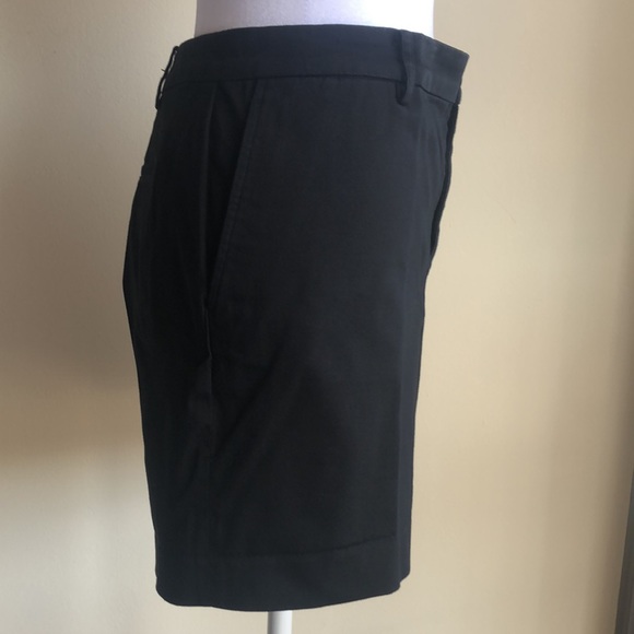 LAUREN RALPH LAUREN 6 1/2” IN SEAM ZIP UP BUTTON FRONT BLACK SHORT SIZE … - Picture 6 of 8